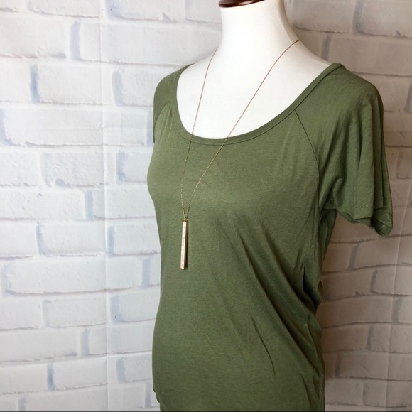 J. C R E W : Olive Green “Fine Spun” Stretch Tee - Picture 3 of 8